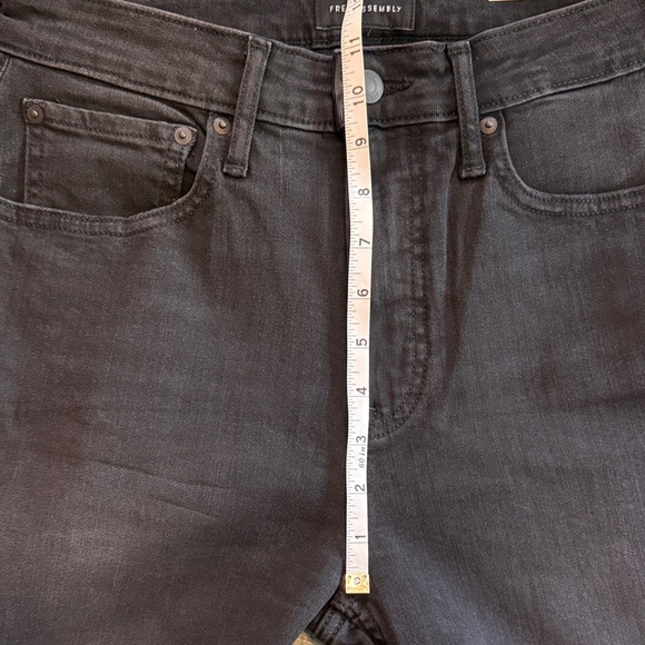 NWT Free Assembly High Rise Skinny Black Distressed Women’s Jeans Size 12 - Picture 7 of 10